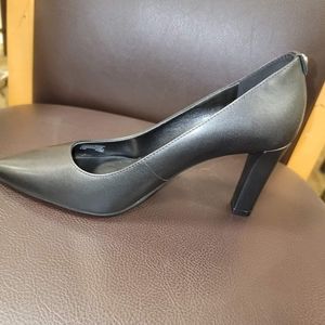 Michael kors heels